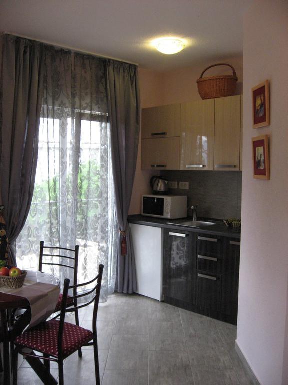 Smokva Apartments Herceg Novi Szoba fotó