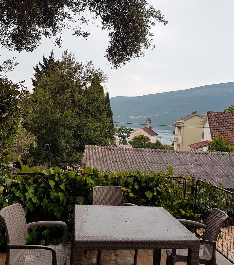 Smokva Apartments Herceg Novi Kültér fotó